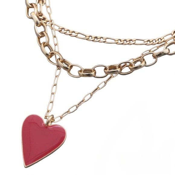 ruff-skch Jewelry - Heart necklace NWT